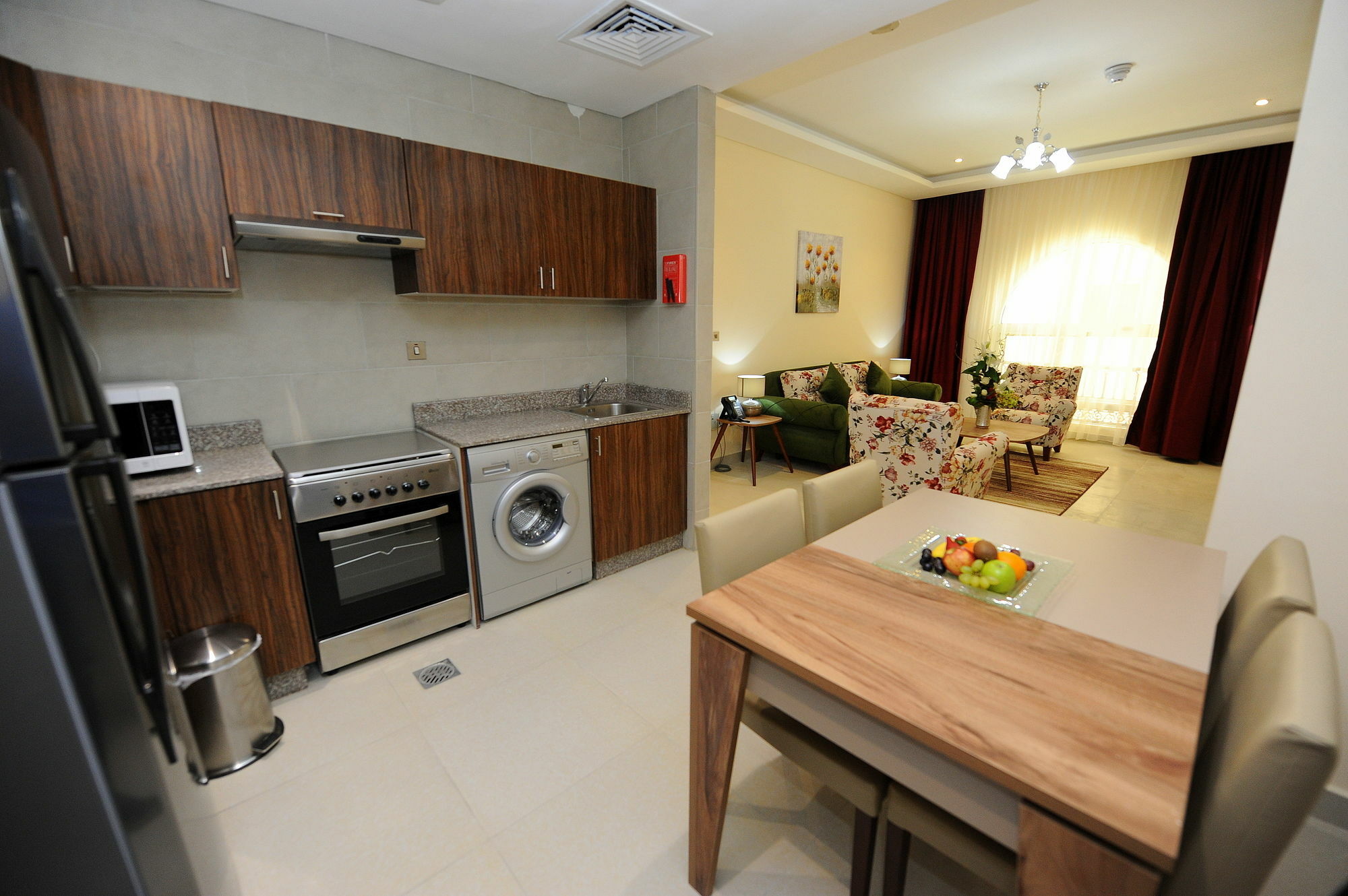 דוחה Al Mansour Park Inn Hotel&Apartment מראה חיצוני תמונה