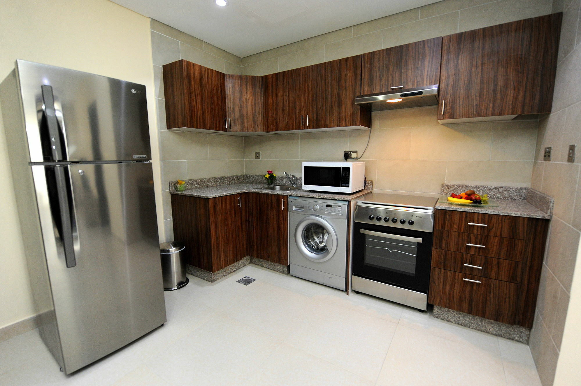 דוחה Al Mansour Park Inn Hotel&Apartment מראה חיצוני תמונה